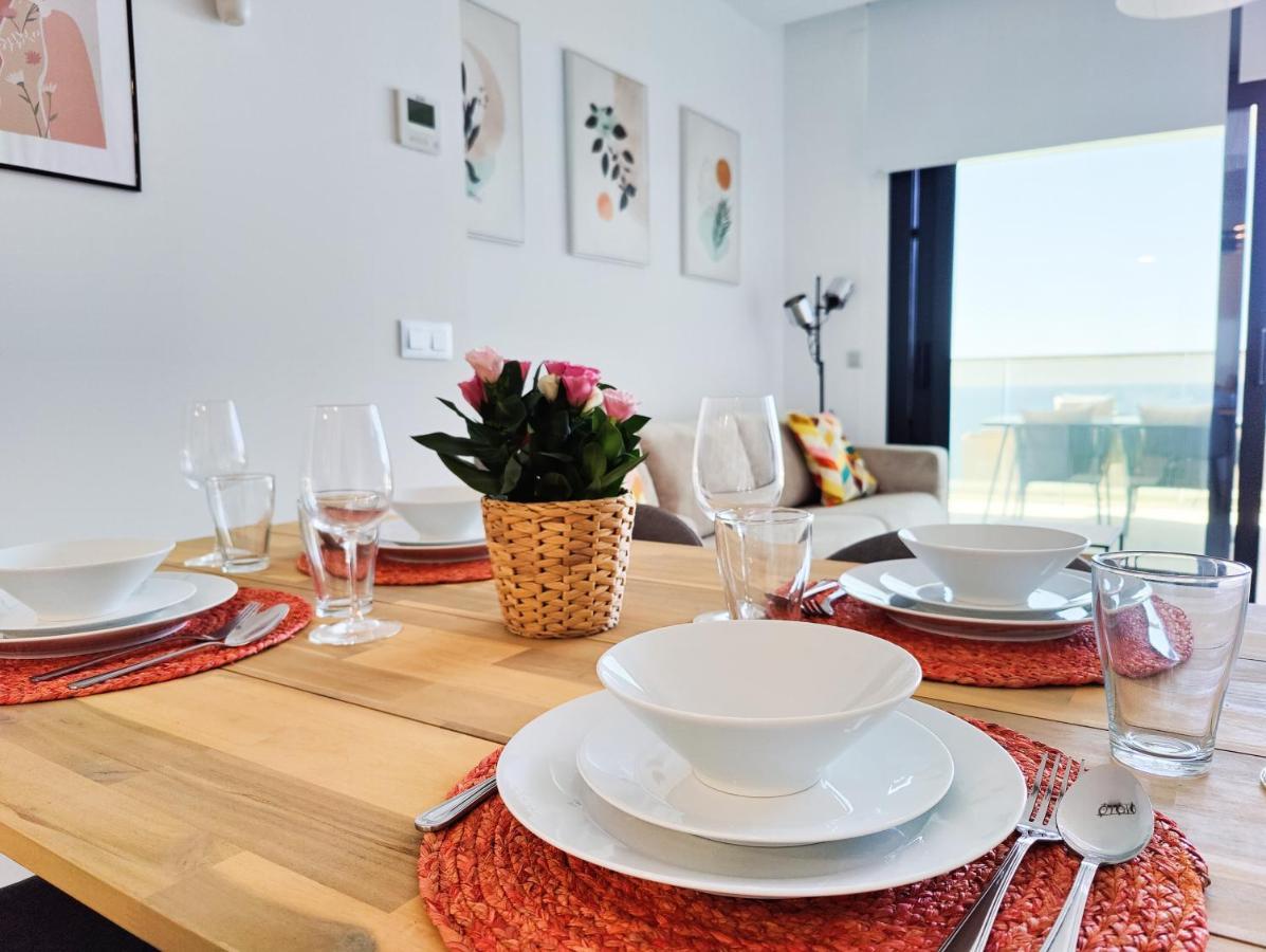 Sunset Cliffs Sea View Apartments Бенидорм Экстерьер фото